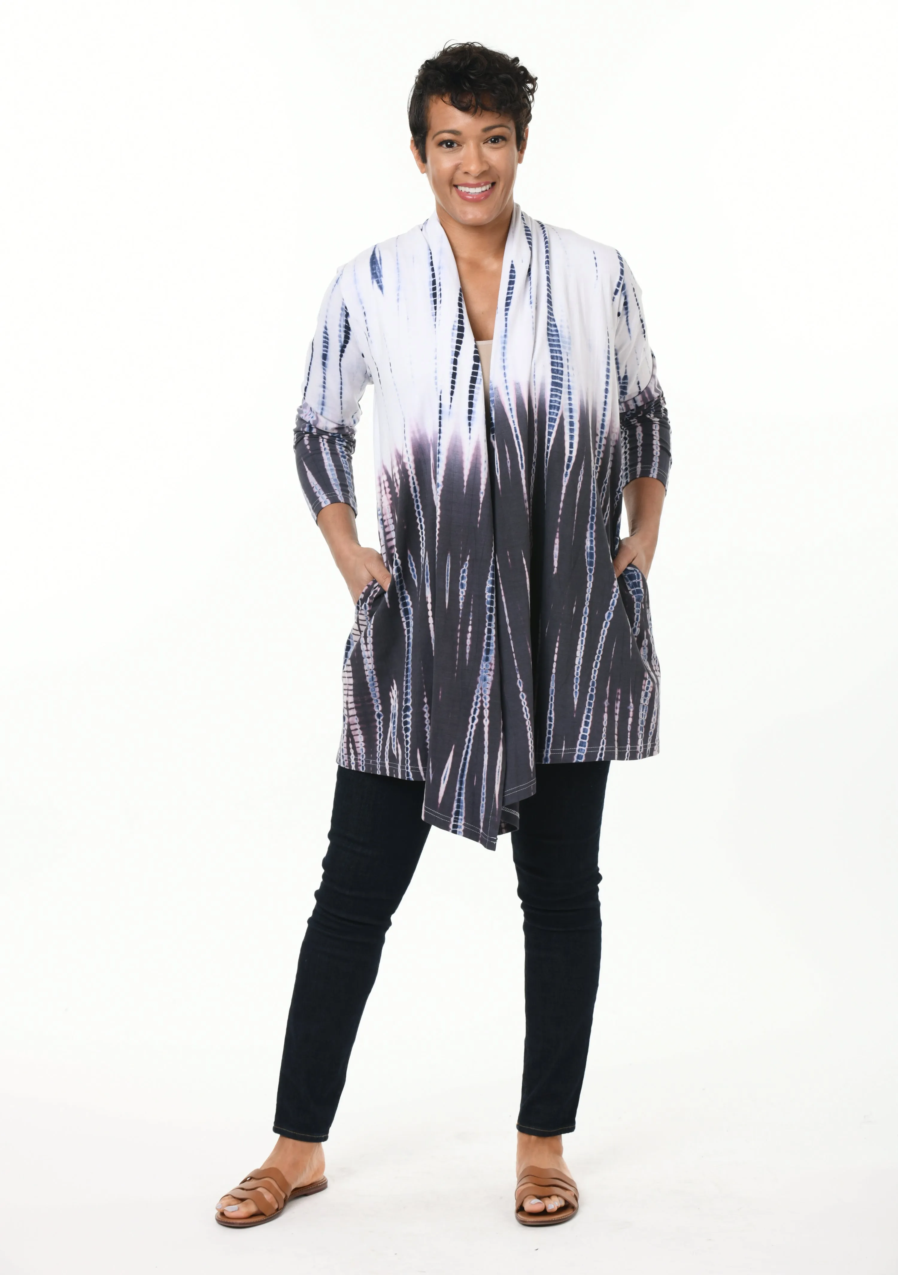 Bessie Womens Cardigan in Barbadoes
