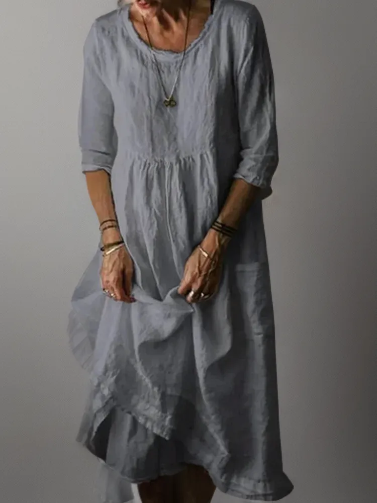 Carolien - Flowing Maxi Dress with Relaxed Round Neckline