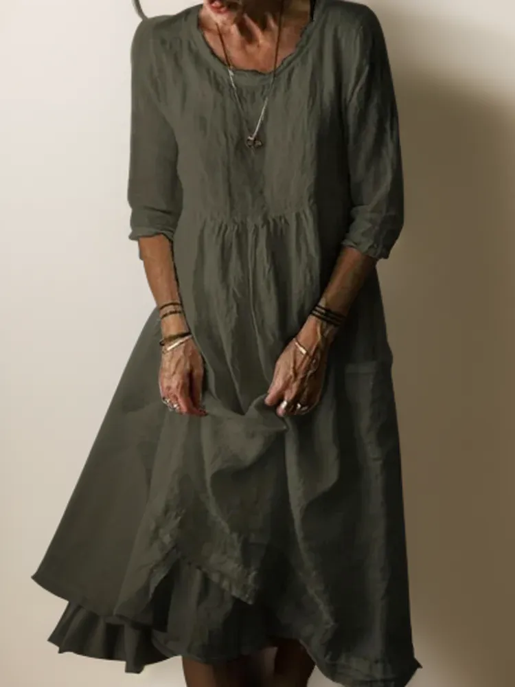 Carolien - Flowing Maxi Dress with Relaxed Round Neckline
