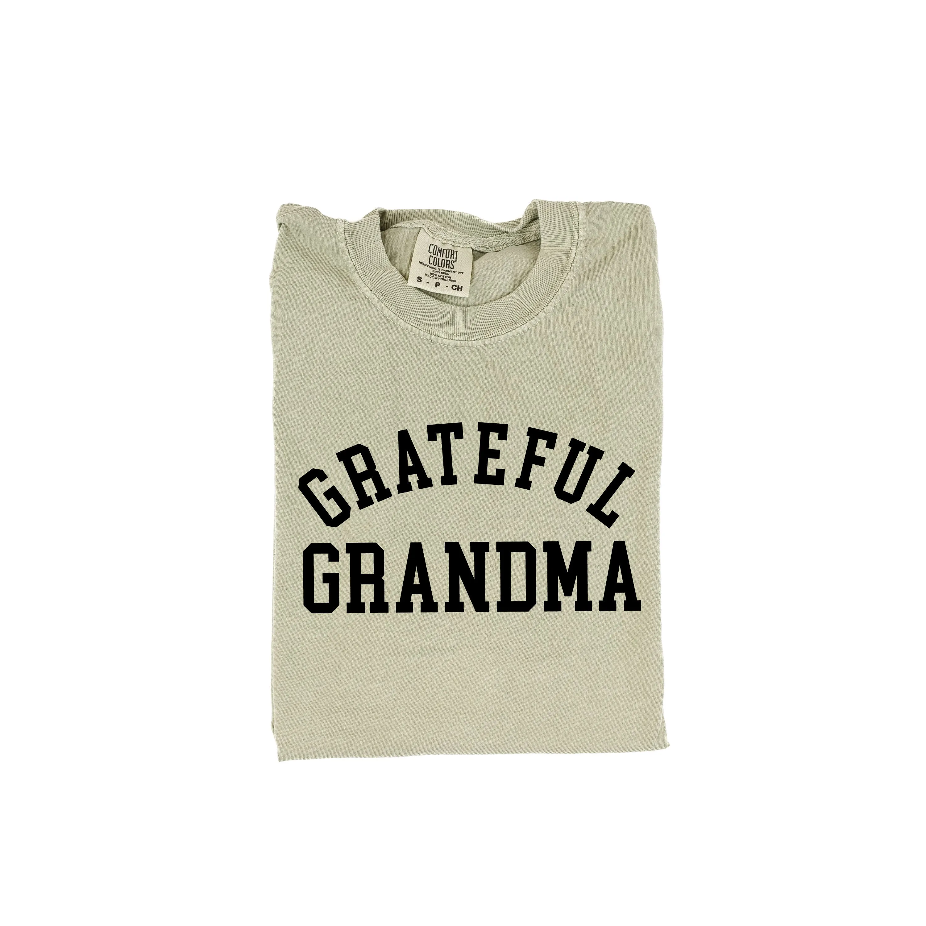 Grateful Family Names - Female - SHORT SLEEVE COMFORT COLORS TEE