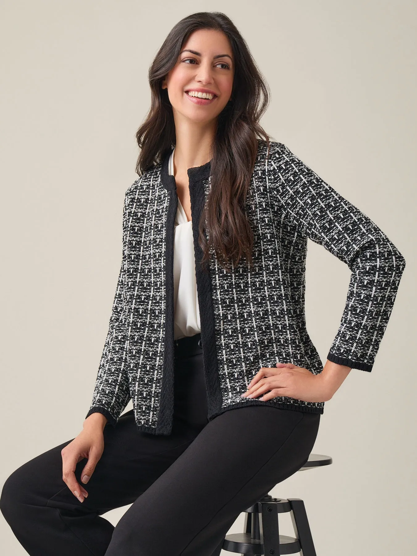 Kissing Front Cardigan