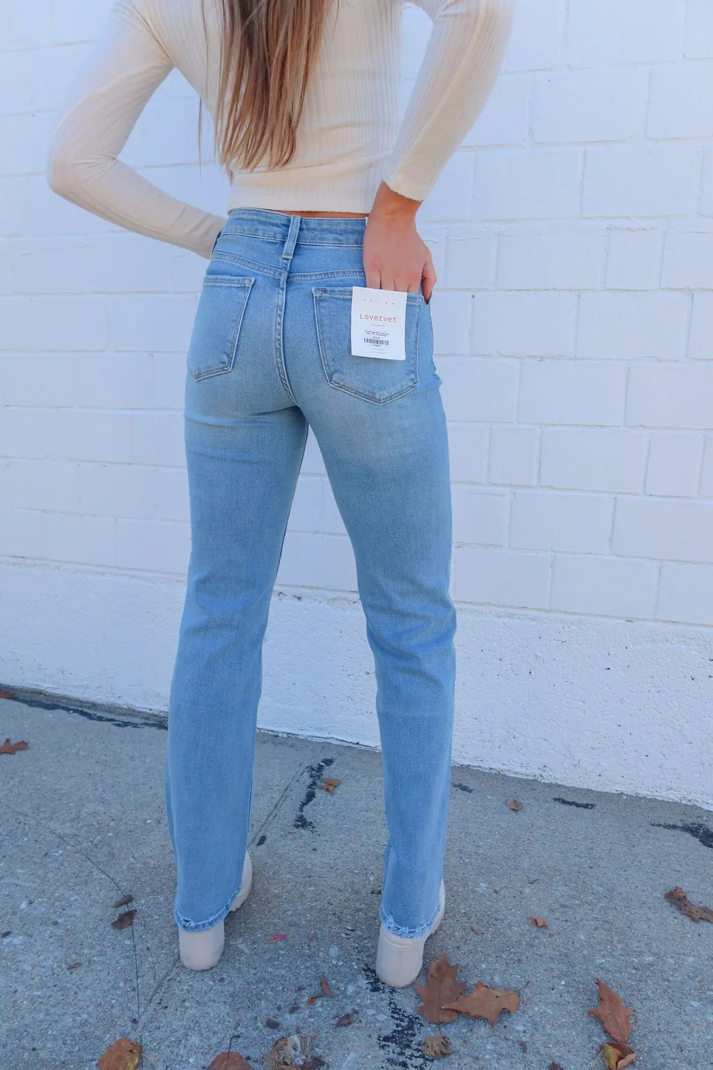 Lovervet High Rise Slim Wide Jean