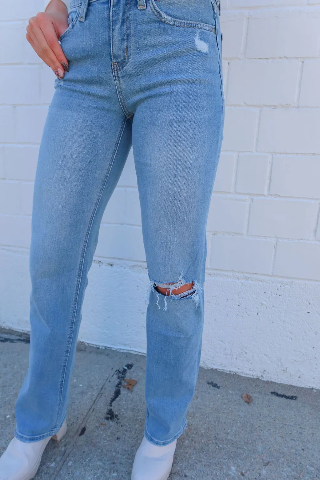 Lovervet High Rise Slim Wide Jean