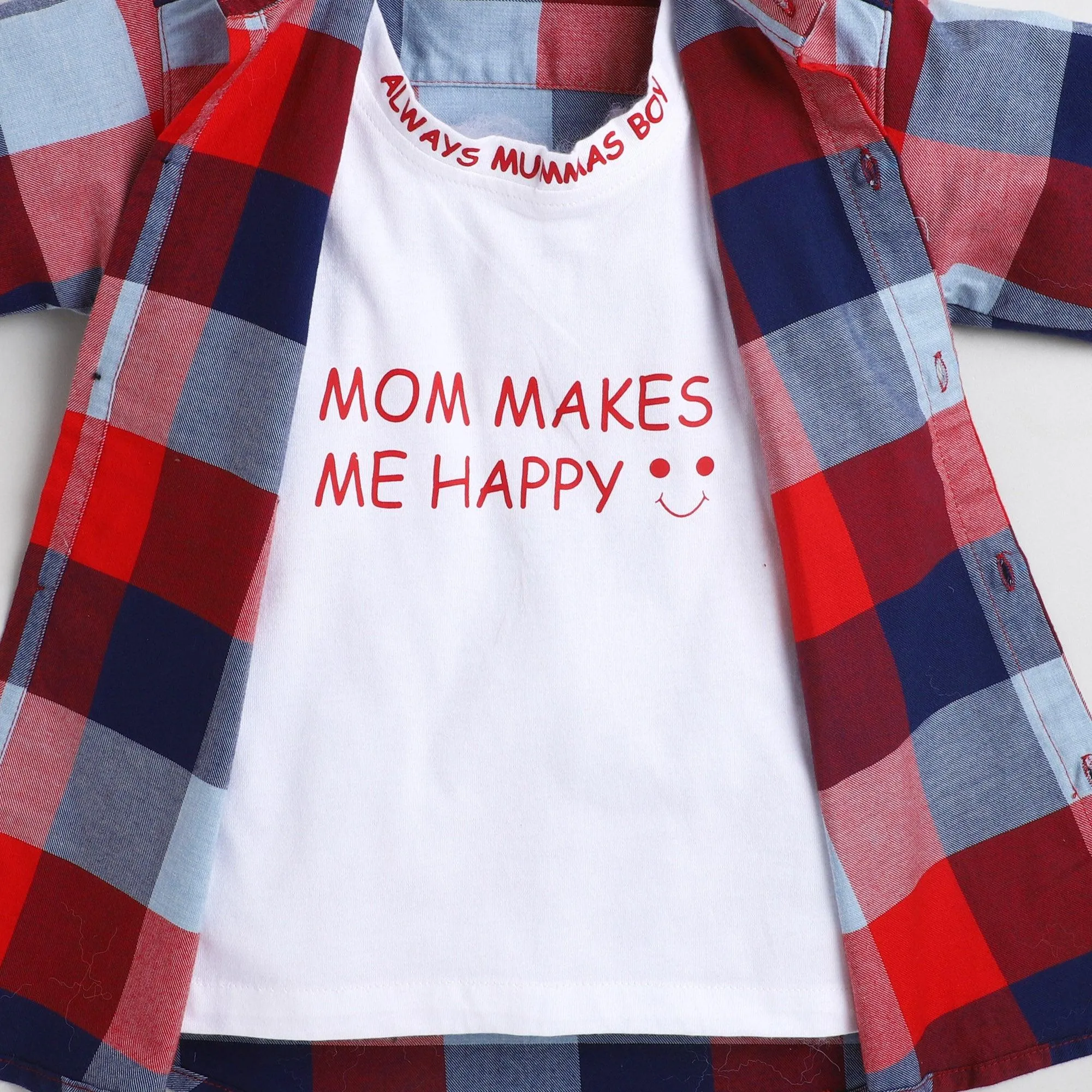 Polka Tots Moms Makes Me Happy print Tshirt shirt - Red