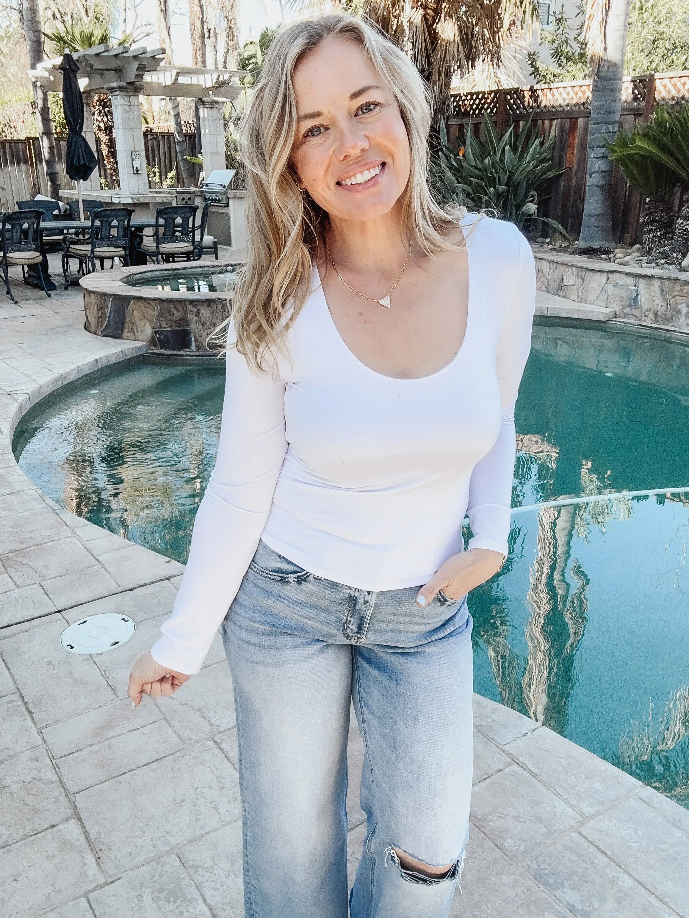 Sculpted Scoop Double Lined Long Sleeve Stretchy Cropped Top - Off White