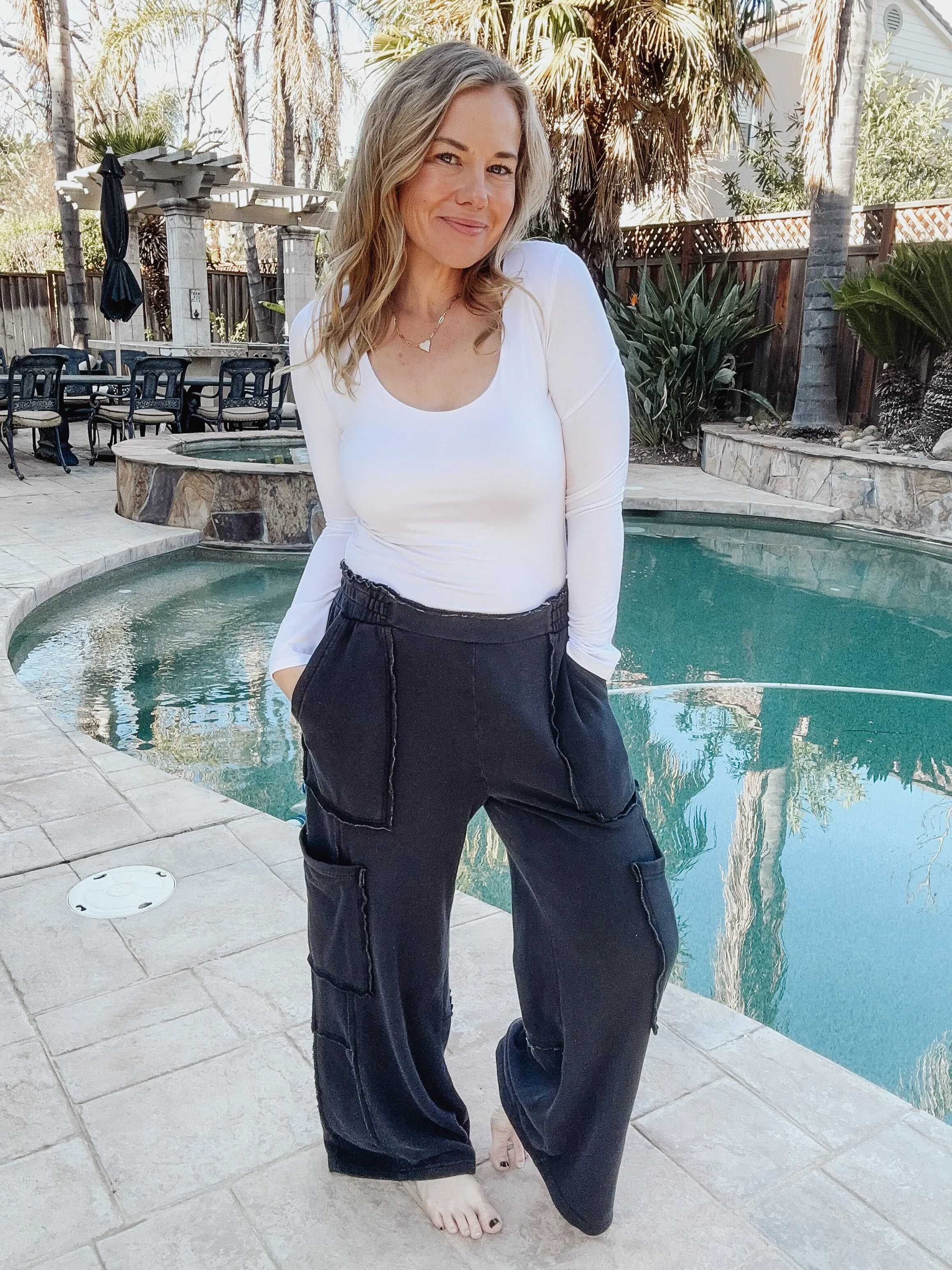 Sculpted Scoop Double Lined Long Sleeve Stretchy Cropped Top - Off White